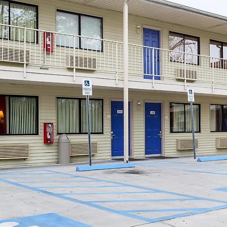 צ'רלסטון West Ashley Inn מראה חיצוני תמונה