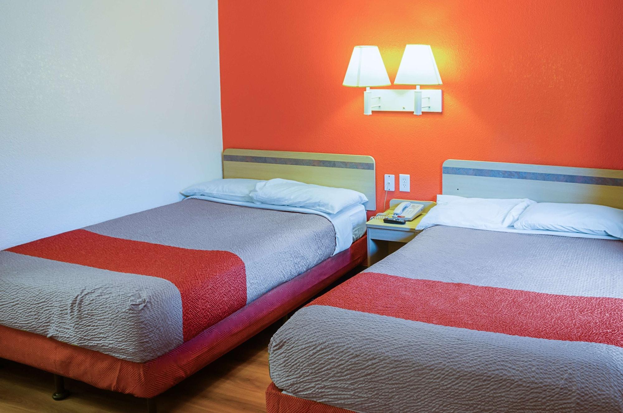 צ'רלסטון West Ashley Inn מראה חיצוני תמונה