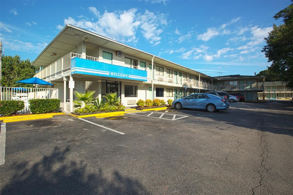 צ'רלסטון West Ashley Inn מראה חיצוני תמונה