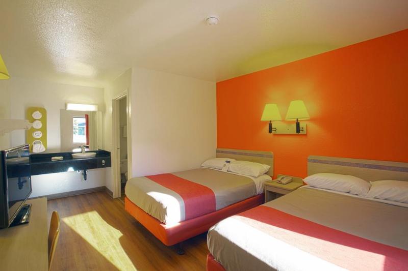 צ'רלסטון West Ashley Inn מראה חיצוני תמונה